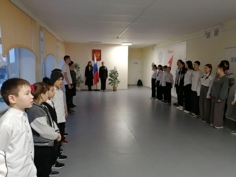 начало недели.